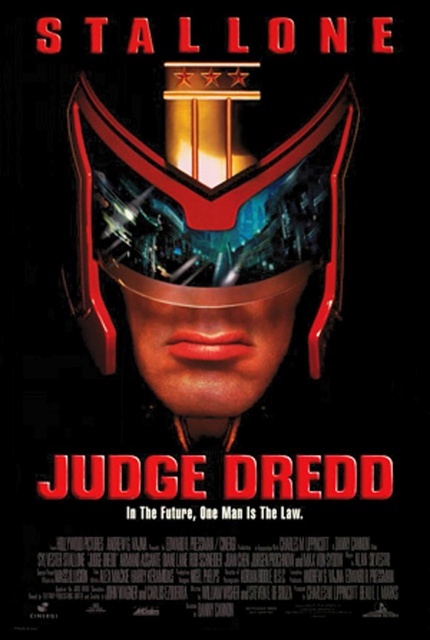 Thẩm Phán Dredd (1995)